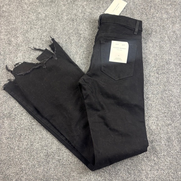 FLYING MONKEY Women’s NWT Black Label Raw Hem Distressed Flare Jeans size: 25 - Picture 1 of 10